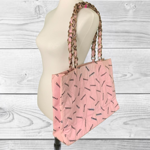 CHANEL Handbags - **SOLD**Authentic Chanel Pink Chain Tote
